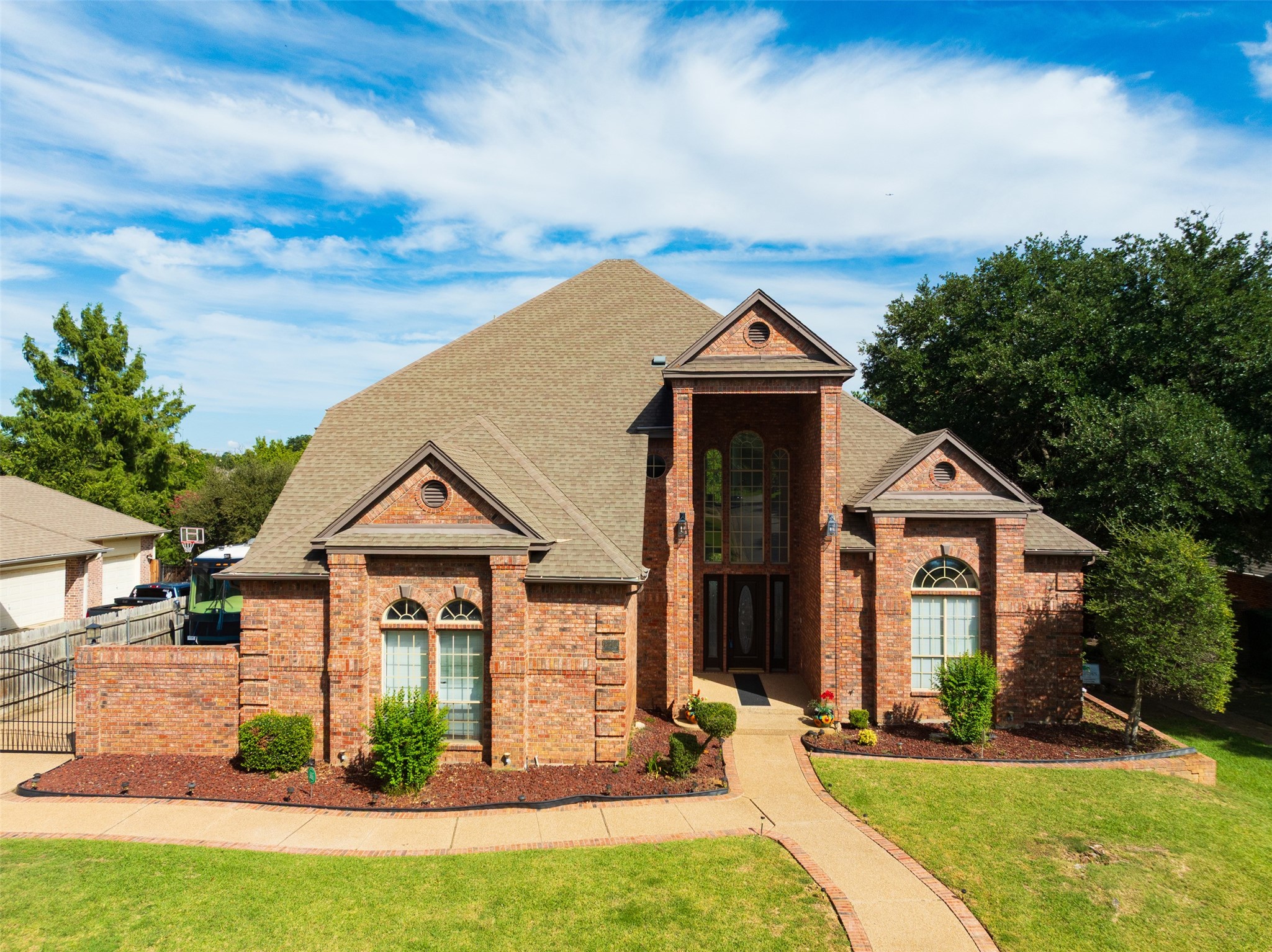 5205 Vicksburg Drive Arlington TX 76017