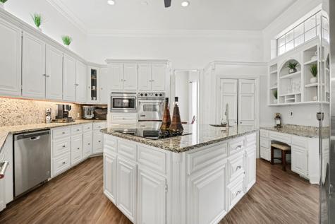 5205 Vicksburg Drive Arlington TX 76017