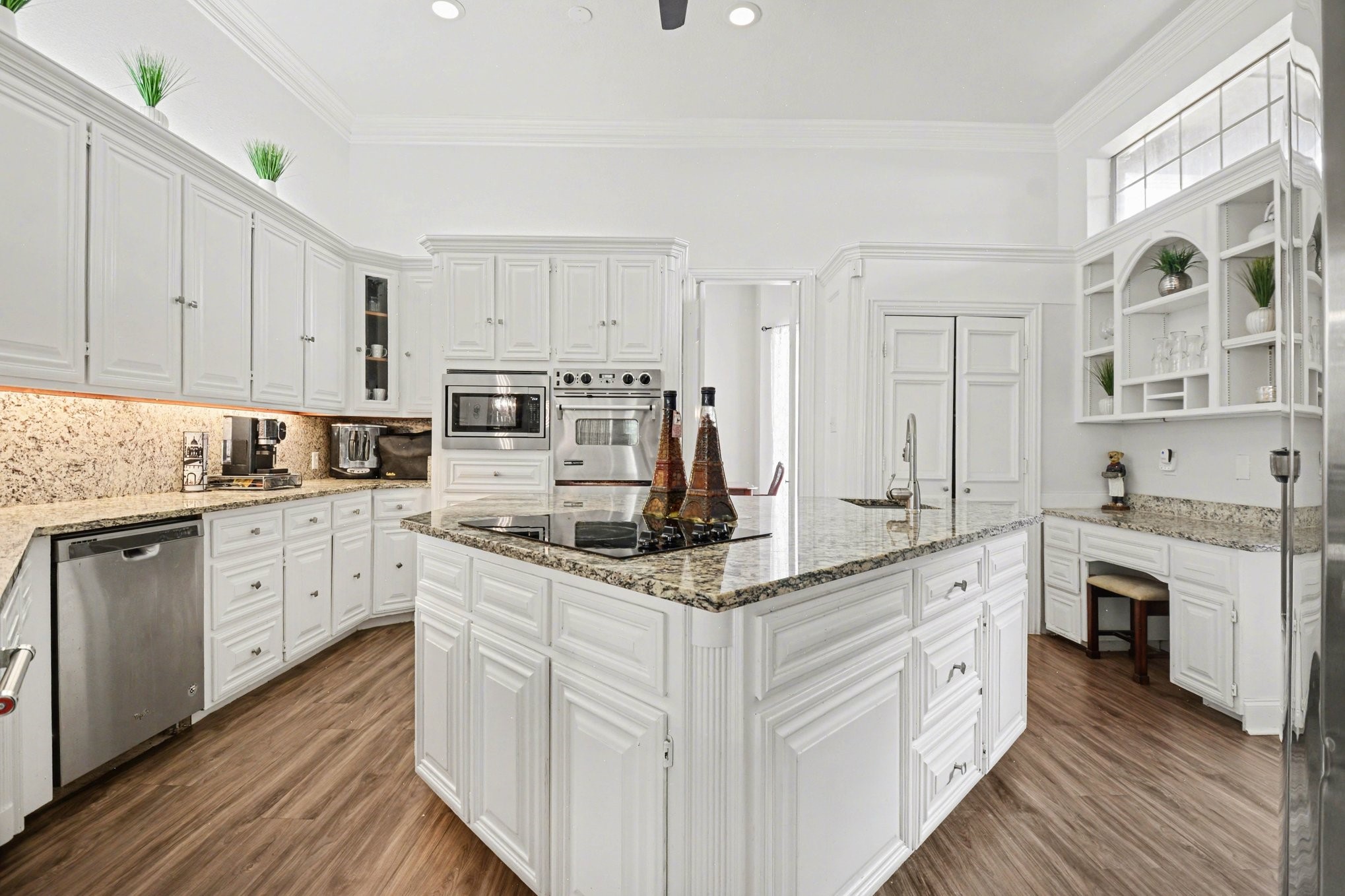 5205 Vicksburg Drive Arlington TX 76017