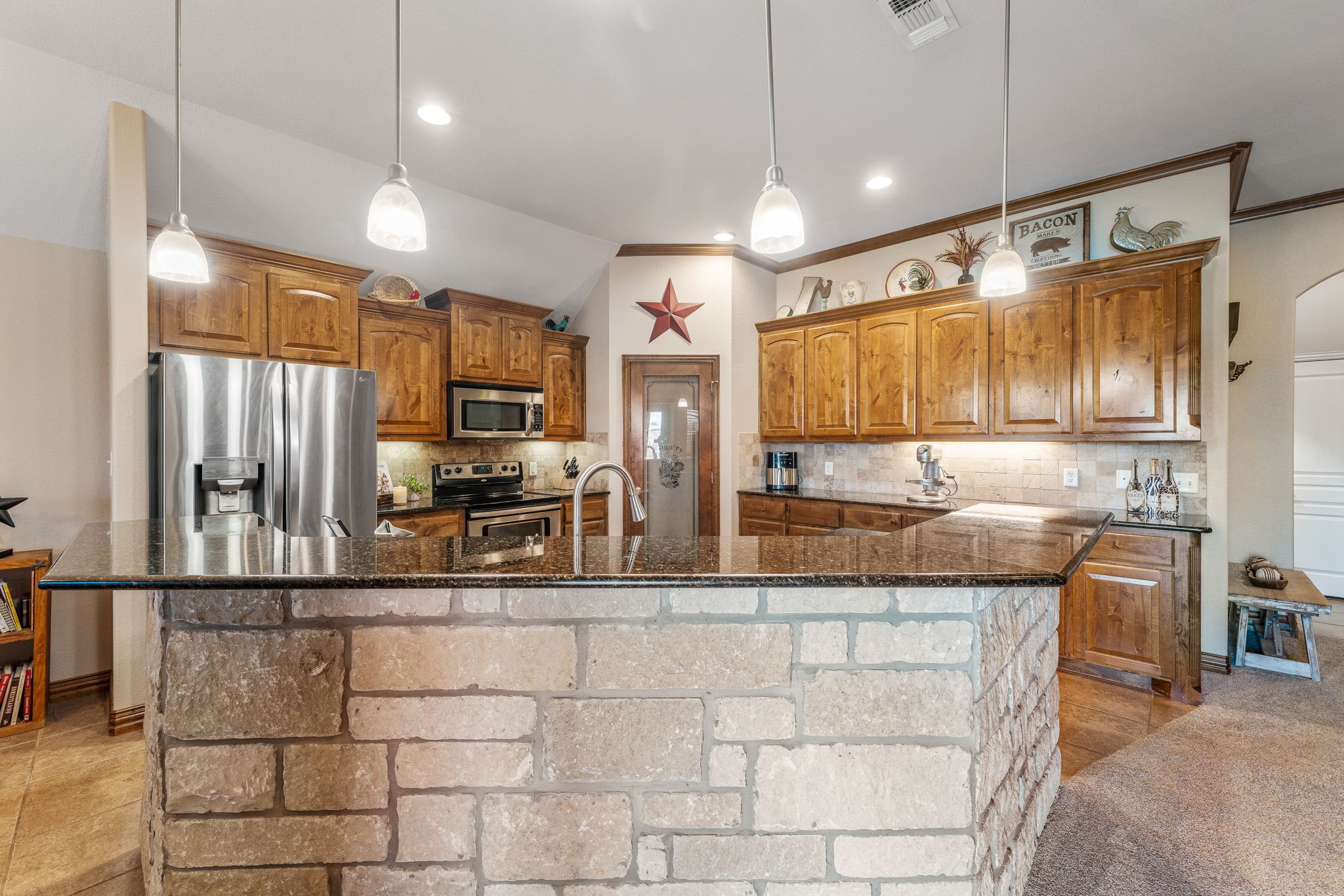 2936 Willow Ridge Circle Granbury TX 76049