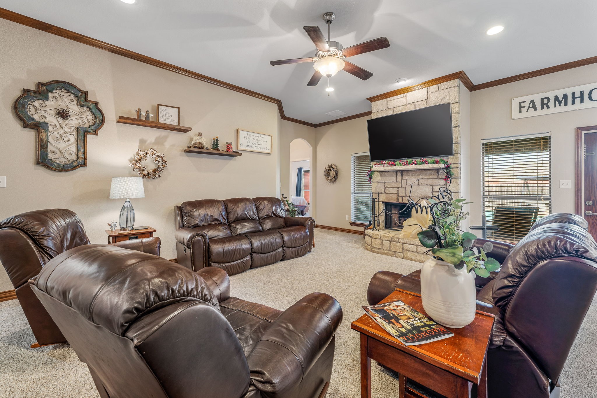 2936 Willow Ridge Circle Granbury TX 76049