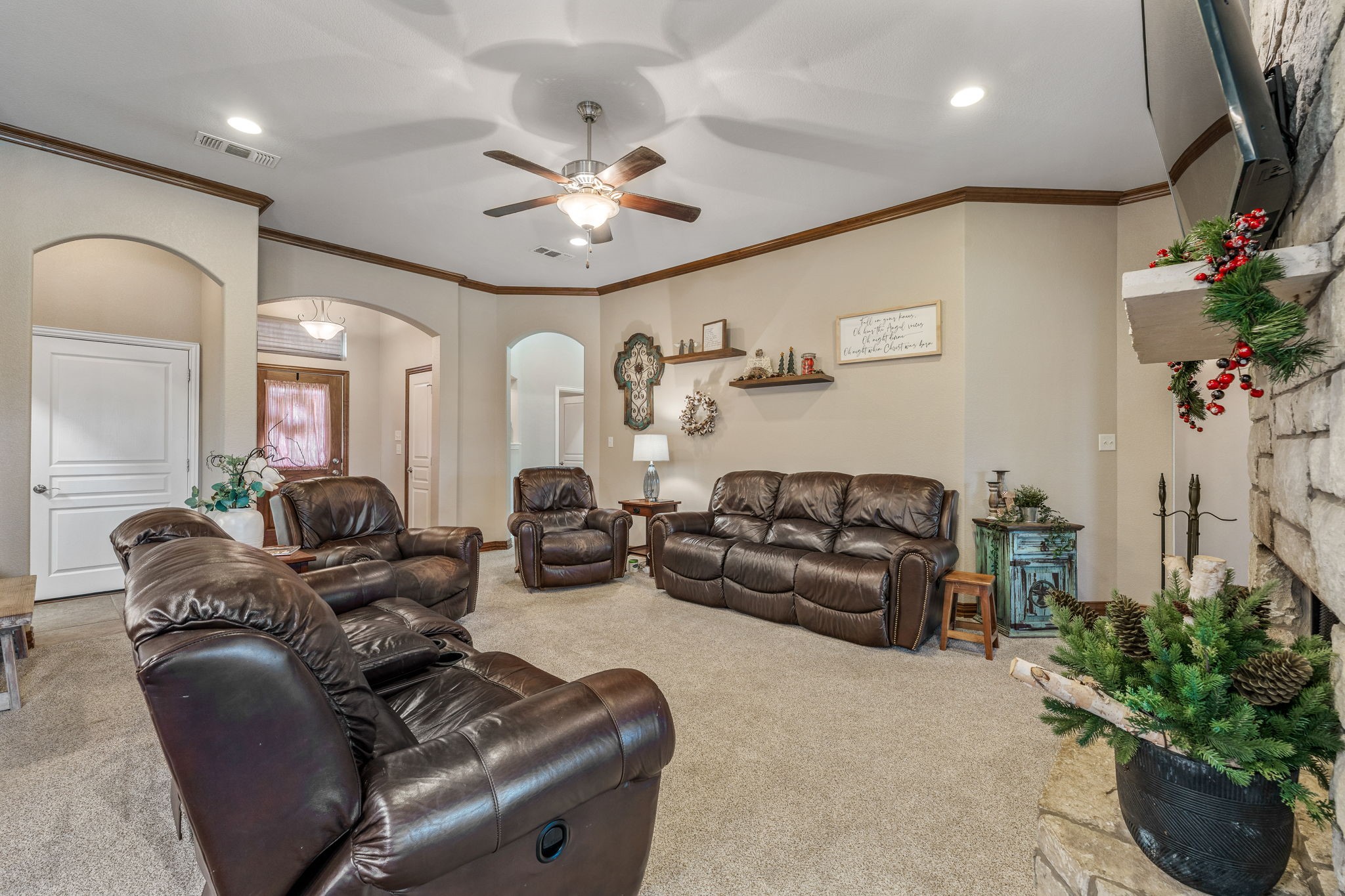 2936 Willow Ridge Circle Granbury TX 76049