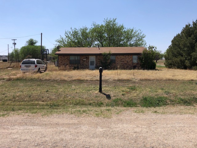 211 N Angelo Street Roby TX 79543