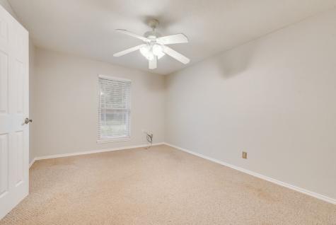 809 Buffalo Drive Arlington TX 76013