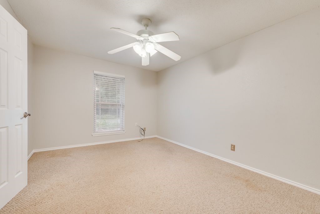 809 Buffalo Drive Arlington TX 76013