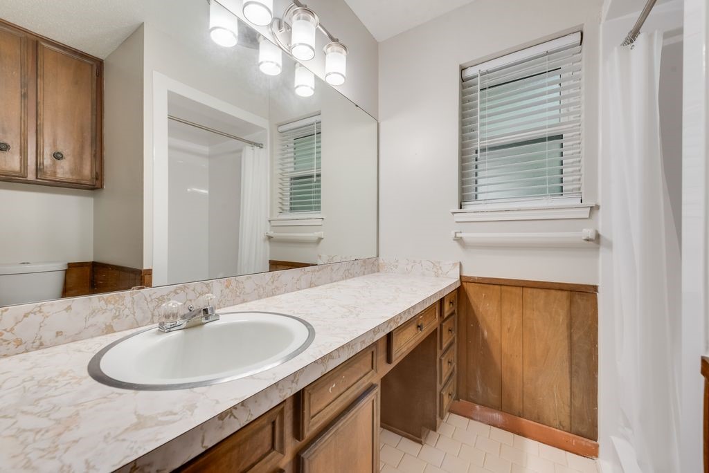 809 Buffalo Drive Arlington TX 76013