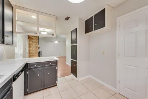 809 Buffalo Drive Arlington TX 76013