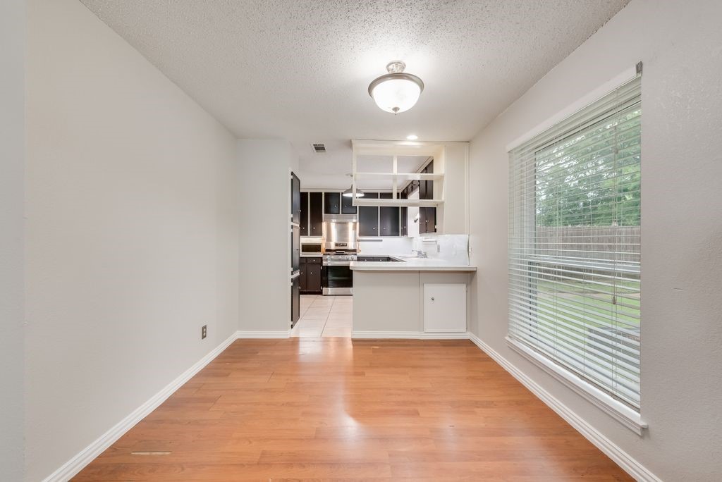 809 Buffalo Drive Arlington TX 76013