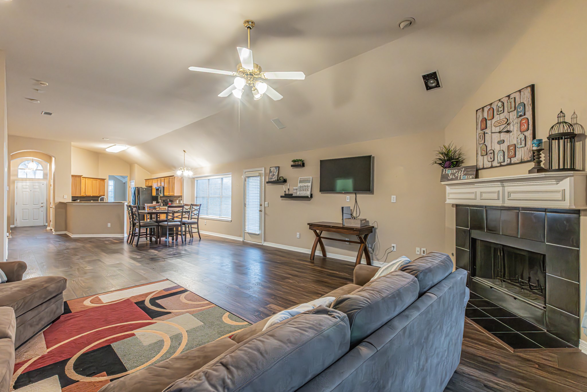 2878 Crestview Drive Lewisville TX 75067