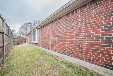 2878 Crestview Drive Lewisville TX 75067