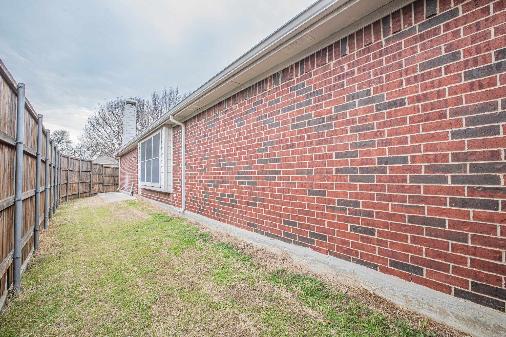 2878 Crestview Drive Lewisville TX 75067
