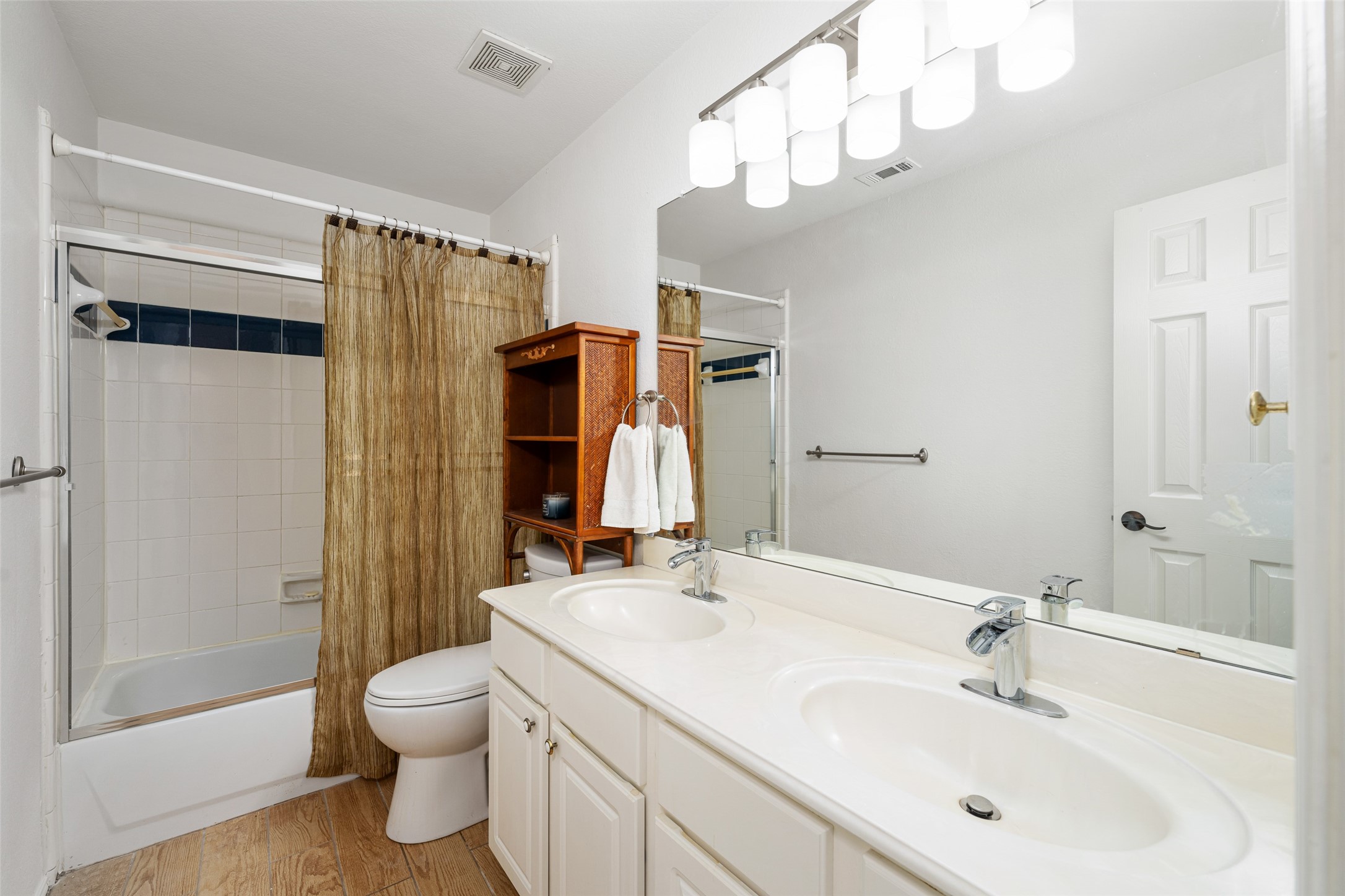 208 Adonis Circle Mckinney TX 75072