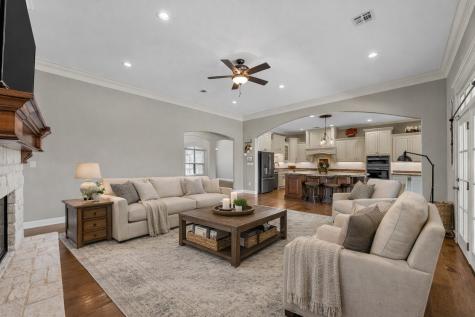 529 Perry Lane Robinson TX 76706