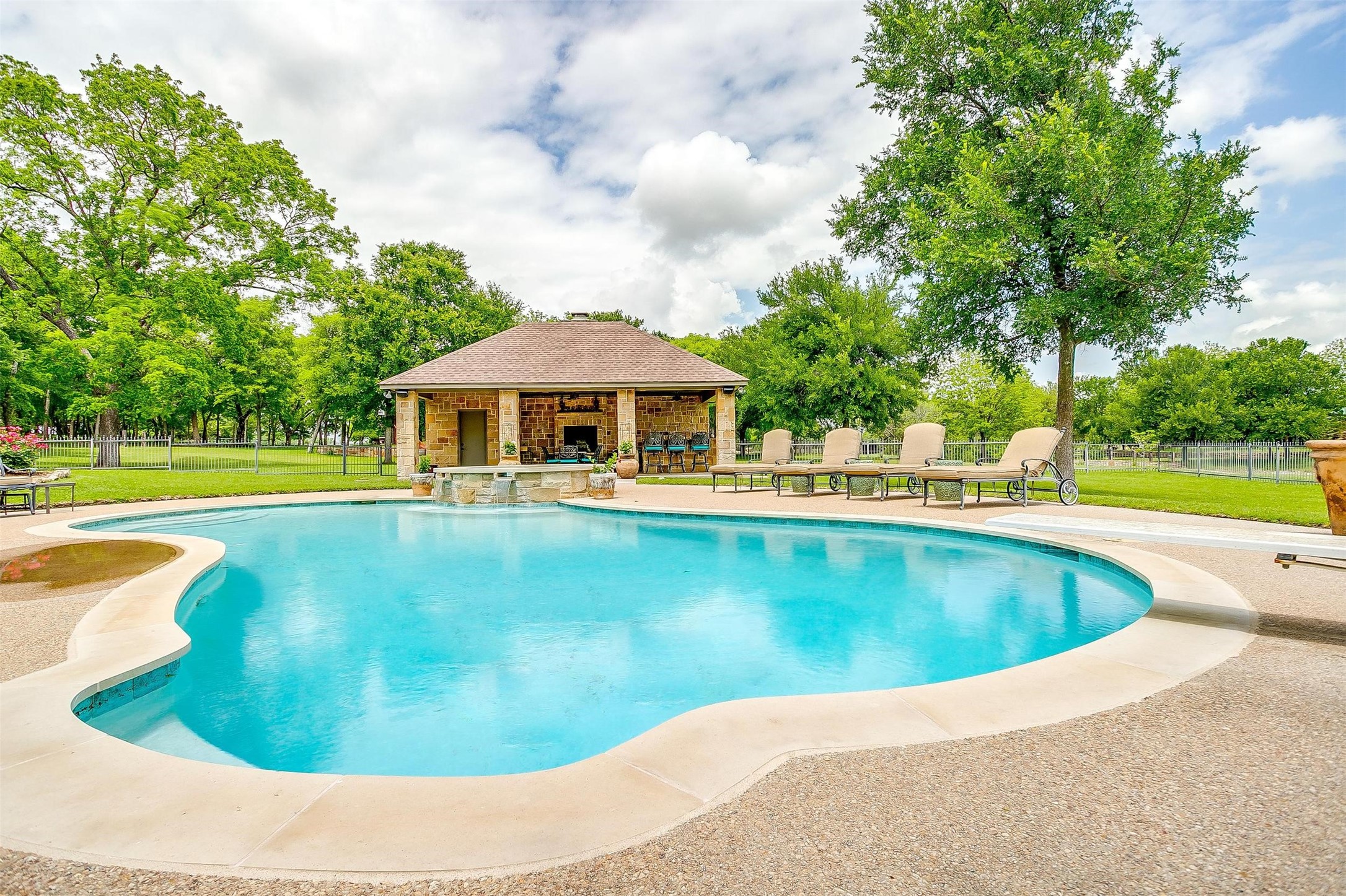 173 Trinity Bluffs Road Aledo TX 76008