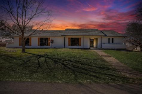 610 Rosewood Place Joshua TX 76058