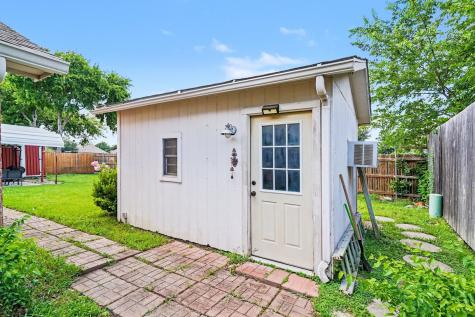 6852 Megan Lane North Richland Hills TX 76182
