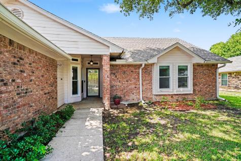 6852 Megan Lane North Richland Hills TX 76182