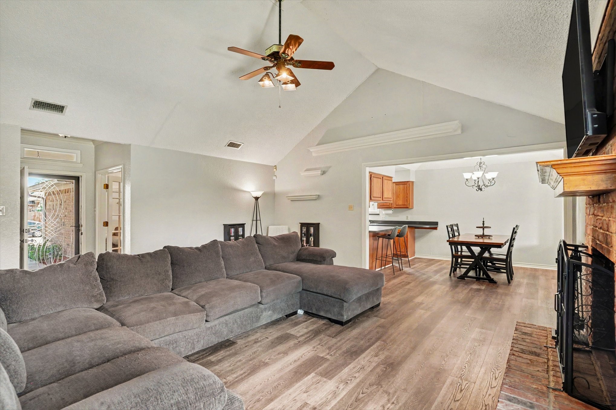 6852 Megan Lane North Richland Hills TX 76182