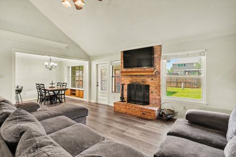 6852 Megan Lane North Richland Hills TX 76182