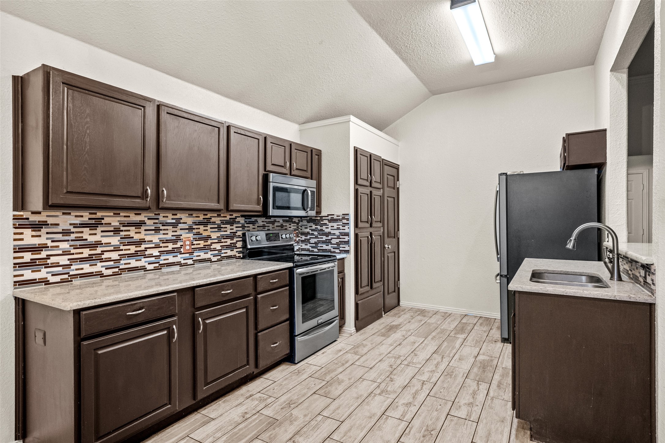 9216 Harvard Avenue Fort Worth TX 76118