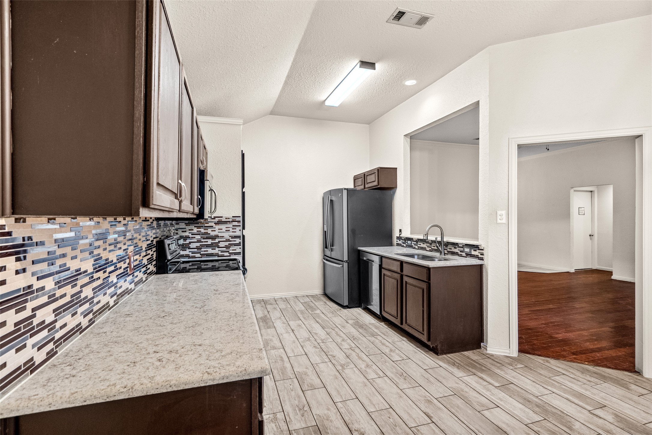 9216 Harvard Avenue Fort Worth TX 76118