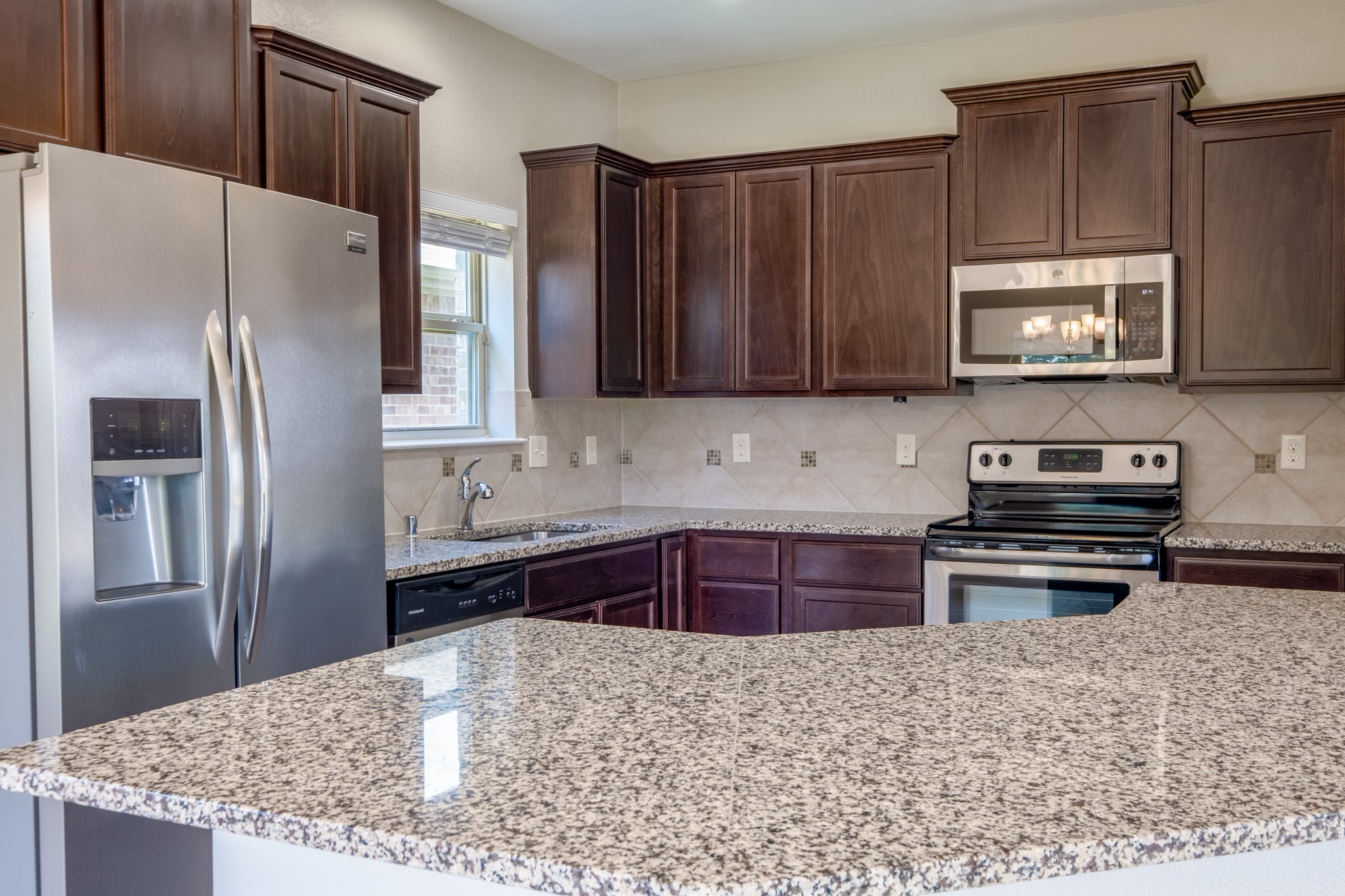 8928 Deadwood Lane Aubrey TX 76227