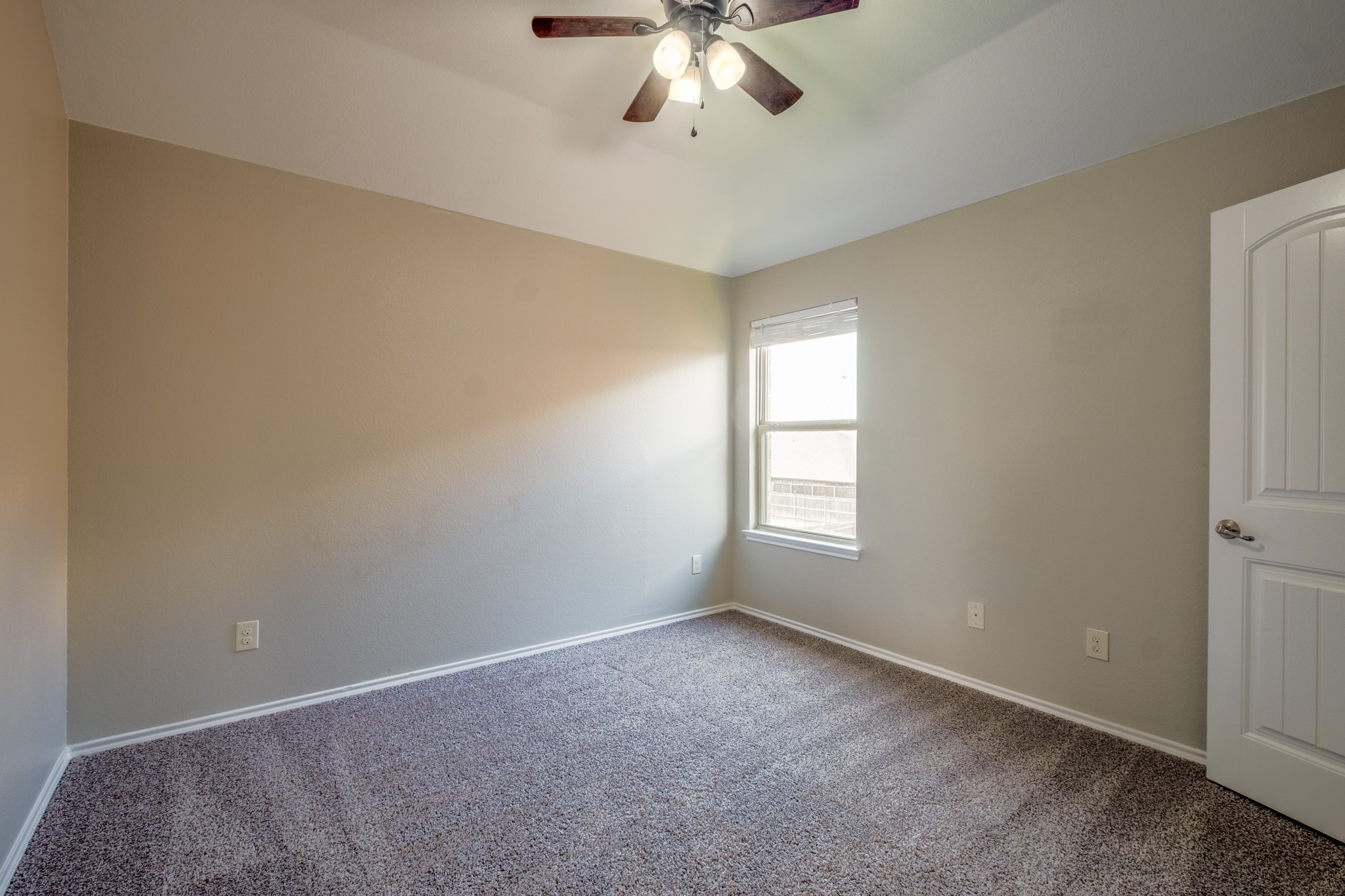 8928 Deadwood Lane Aubrey TX 76227