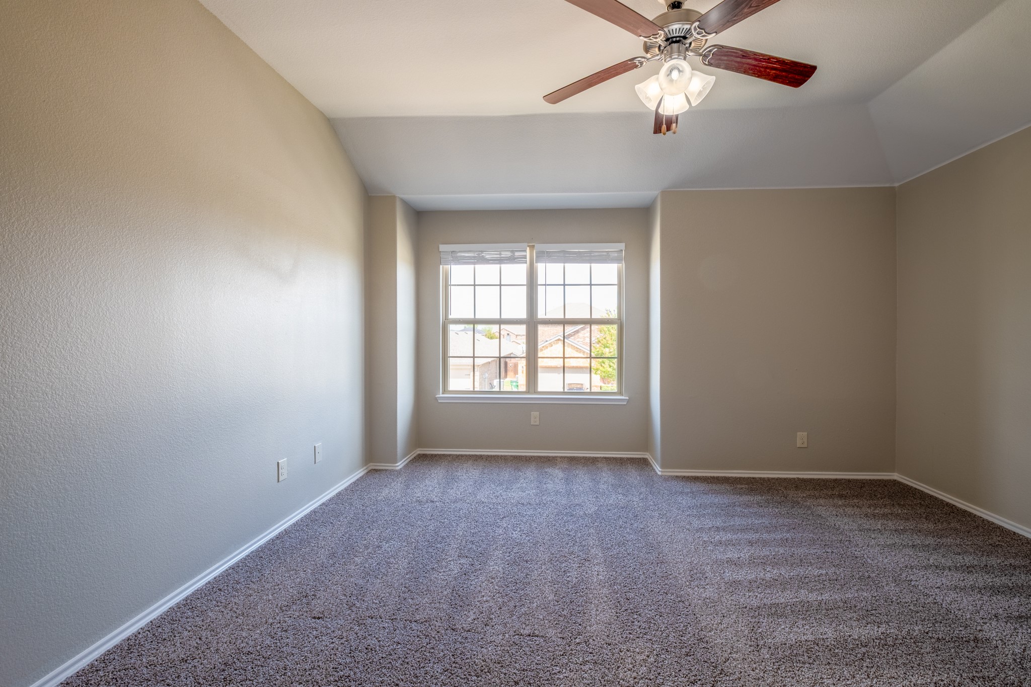 8928 Deadwood Lane Aubrey TX 76227