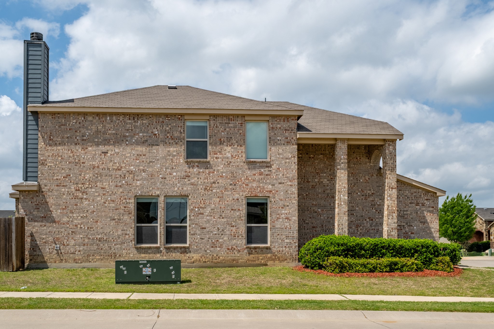 8928 Deadwood Lane Aubrey TX 76227