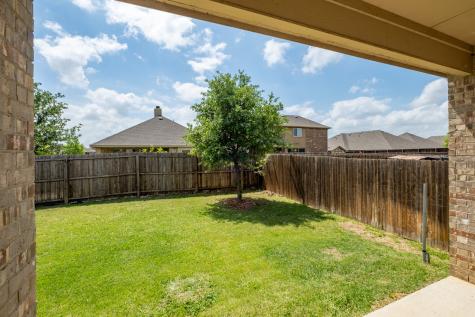 8928 Deadwood Lane Aubrey TX 76227