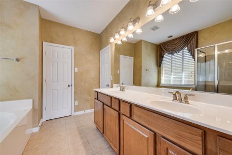 2467 Harbour Drive Grand Prairie TX 75054