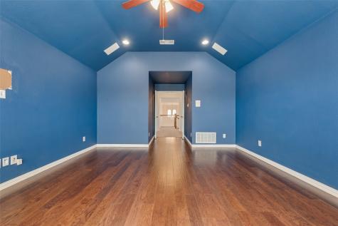 2467 Harbour Drive Grand Prairie TX 75054