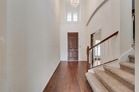 2467 Harbour Drive Grand Prairie TX 75054