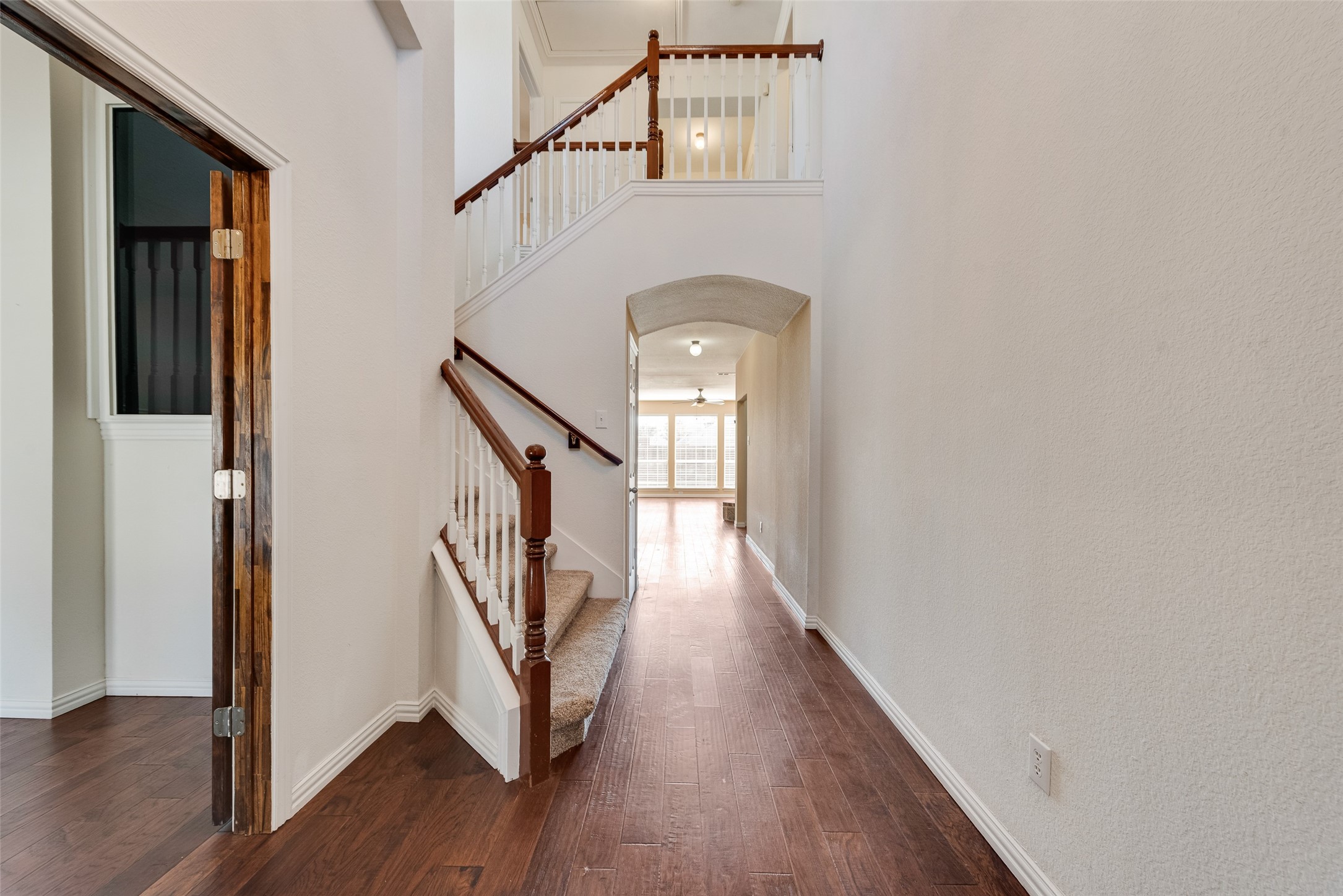 2467 Harbour Drive Grand Prairie TX 75054