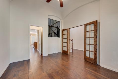 2467 Harbour Drive Grand Prairie TX 75054