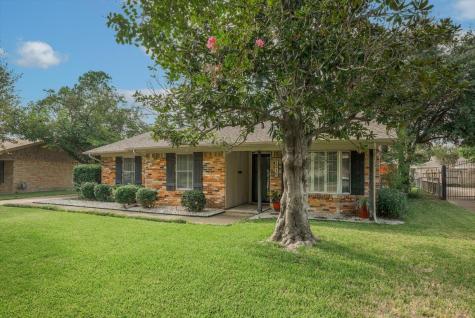 1218 Weathered Street Irving TX 75062