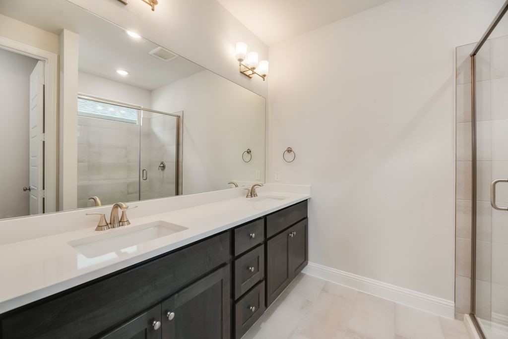 1055 Birdie Street Gunter TX 75058