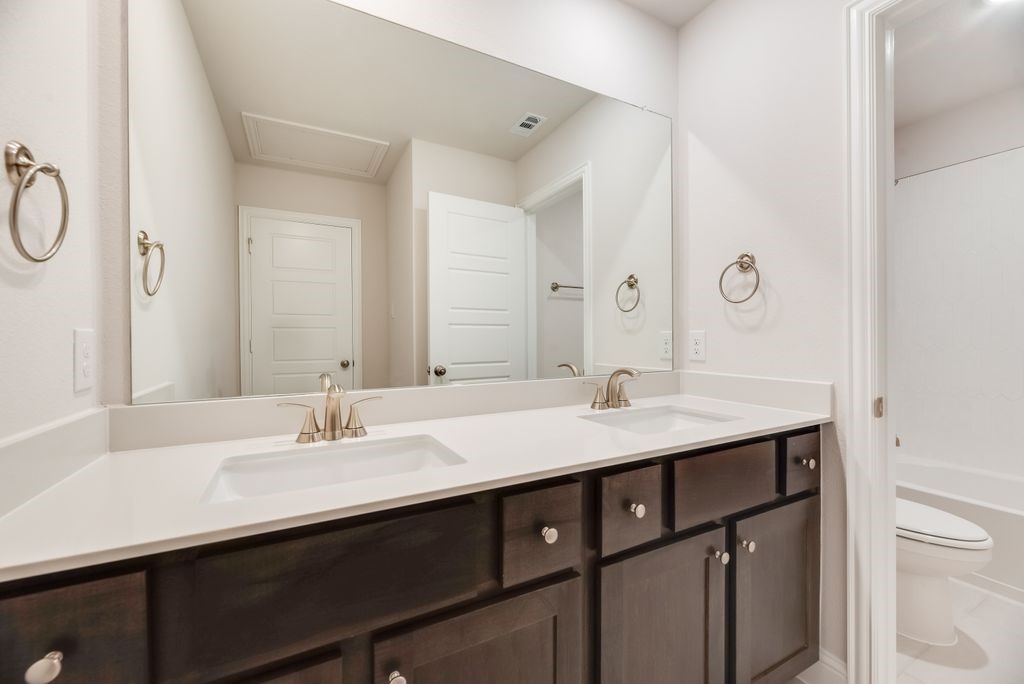 1055 Birdie Street Gunter TX 75058