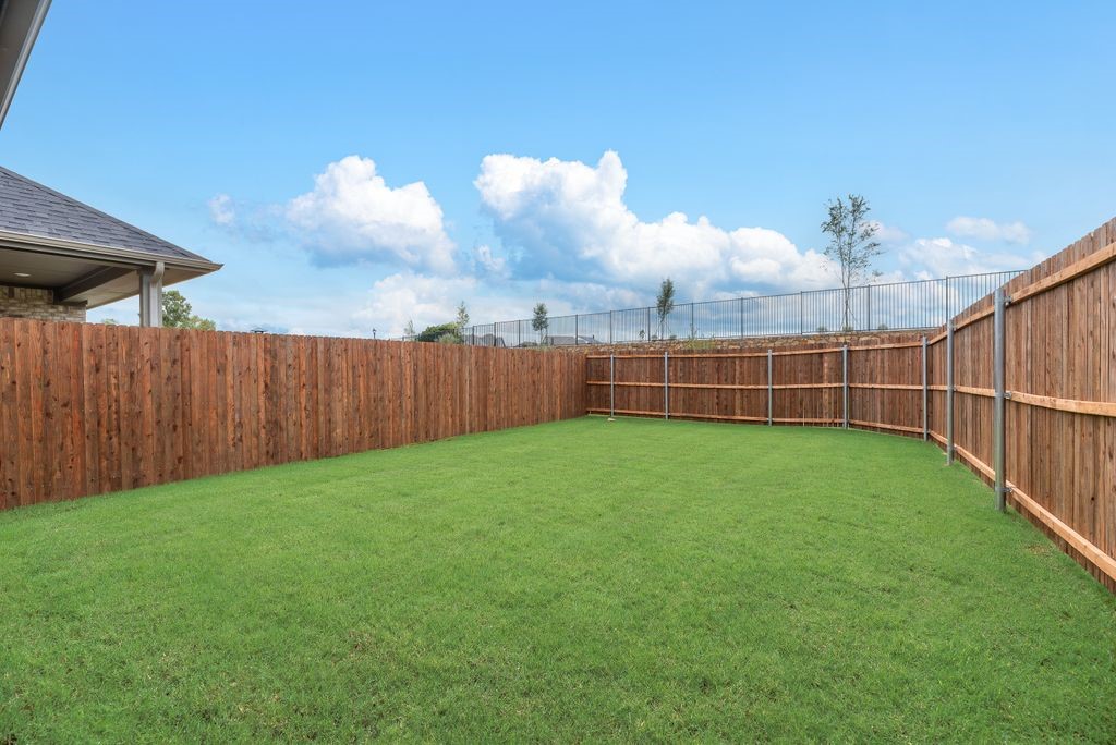 1055 Birdie Street Gunter TX 75058