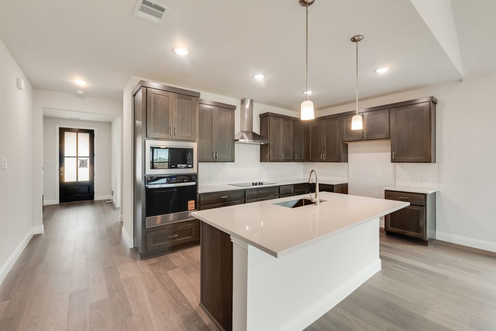 1055 Birdie Street Gunter TX 75058