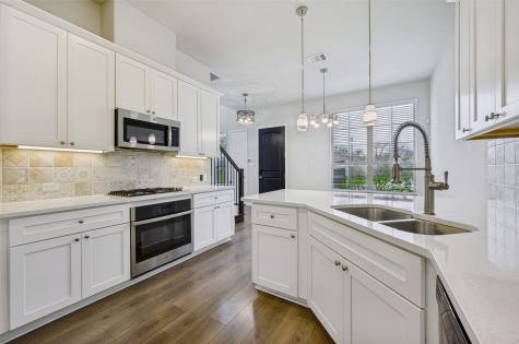 744 Patriot Lane Irving TX 75060