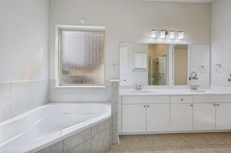 744 Patriot Lane Irving TX 75060
