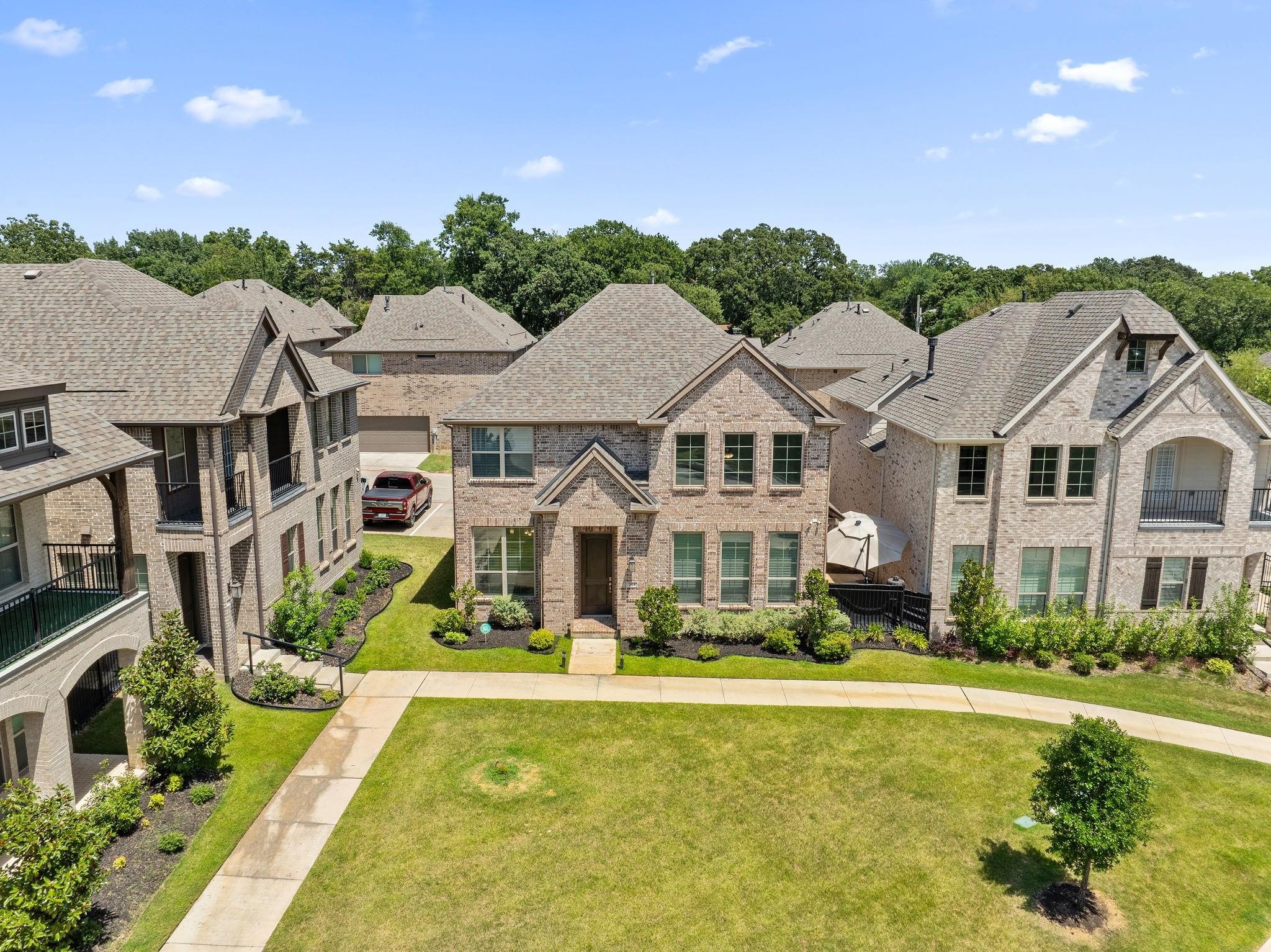 744 Patriot Lane Irving TX 75060
