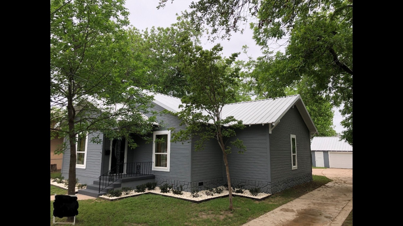 1403 Bridge Street Gatesville TX 76528