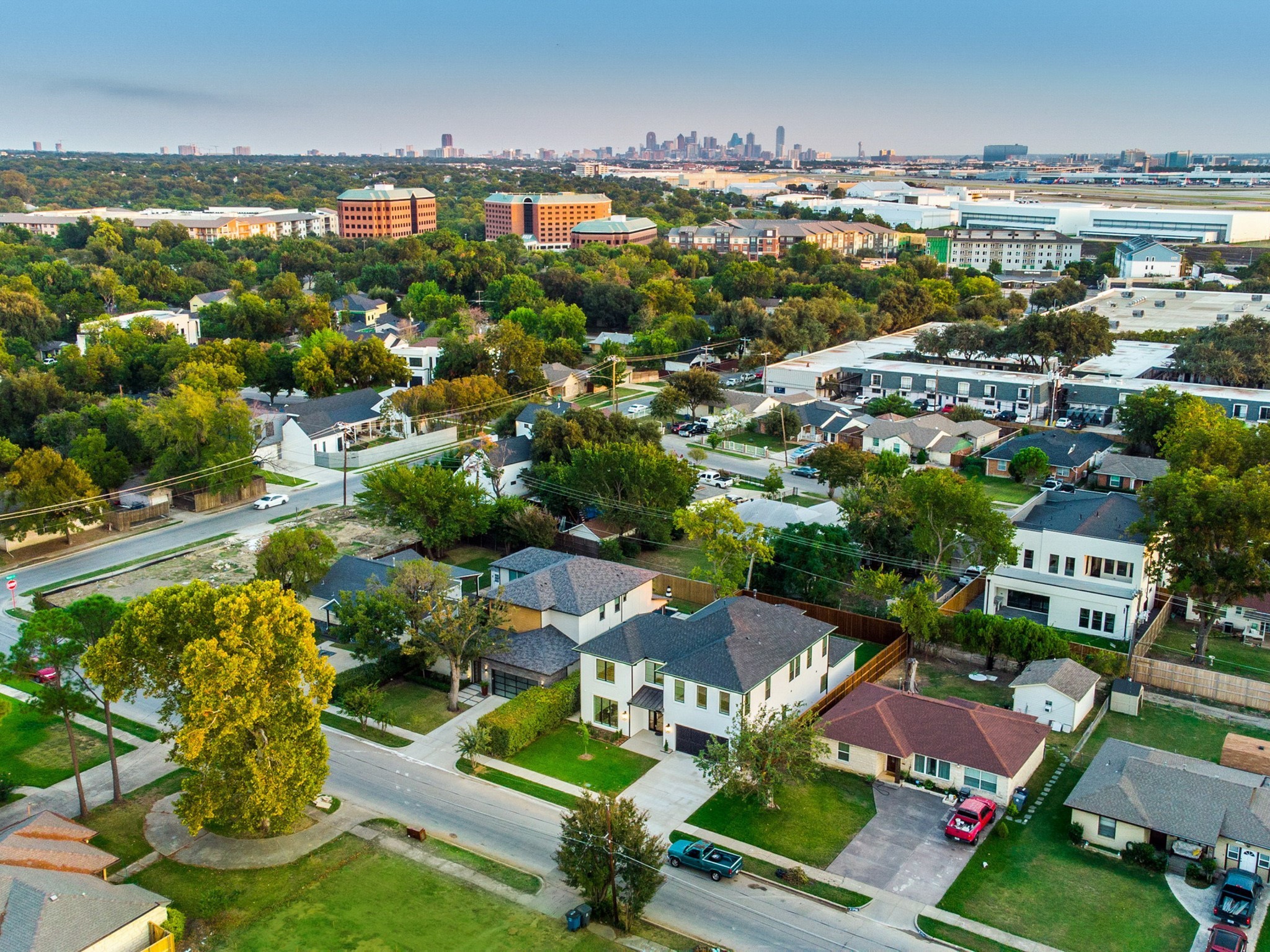 3752 Bolivar Drive Dallas TX 75220