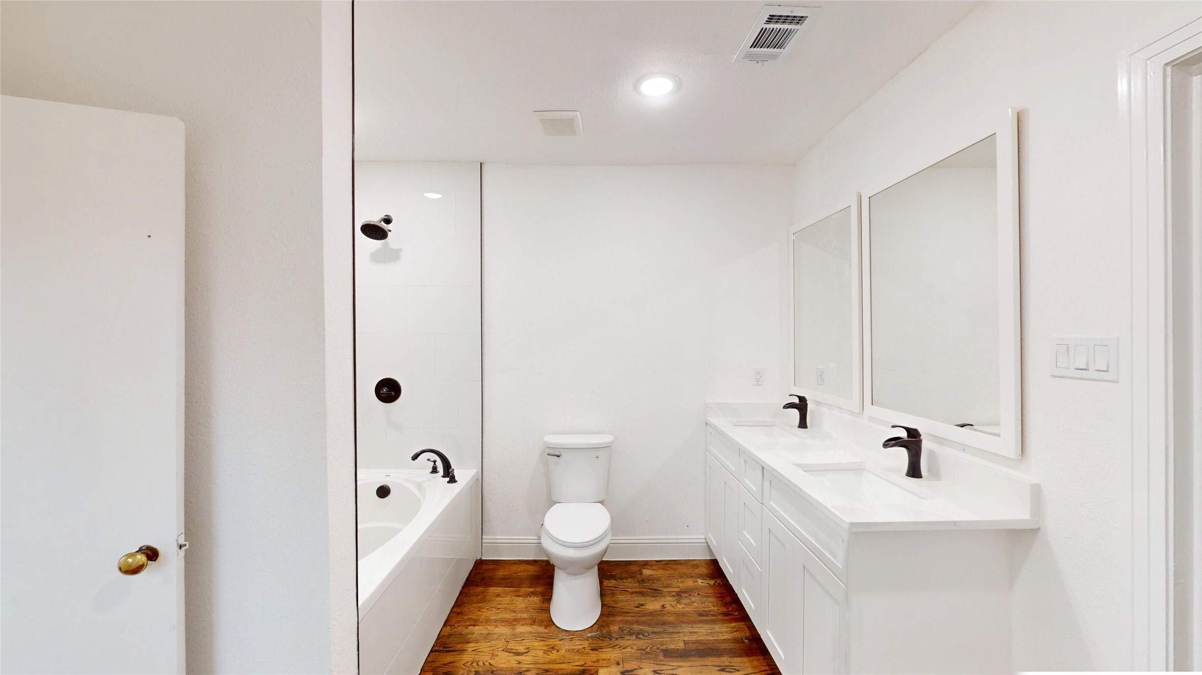 1425 W Walnut Street Garland TX 75042