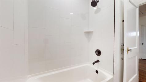 1425 W Walnut Street Garland TX 75042