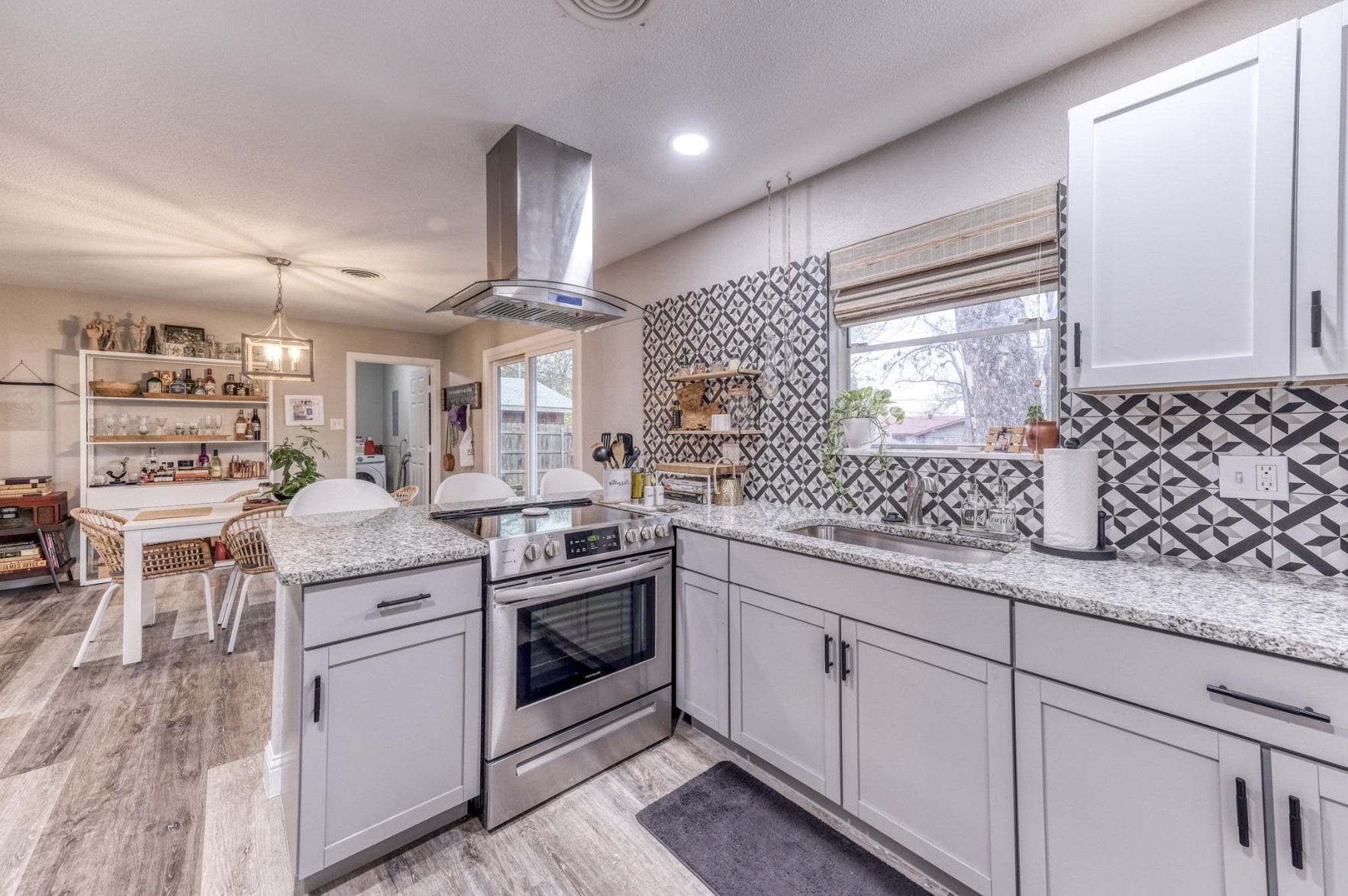 5163 Waits Avenue Fort Worth TX 76133