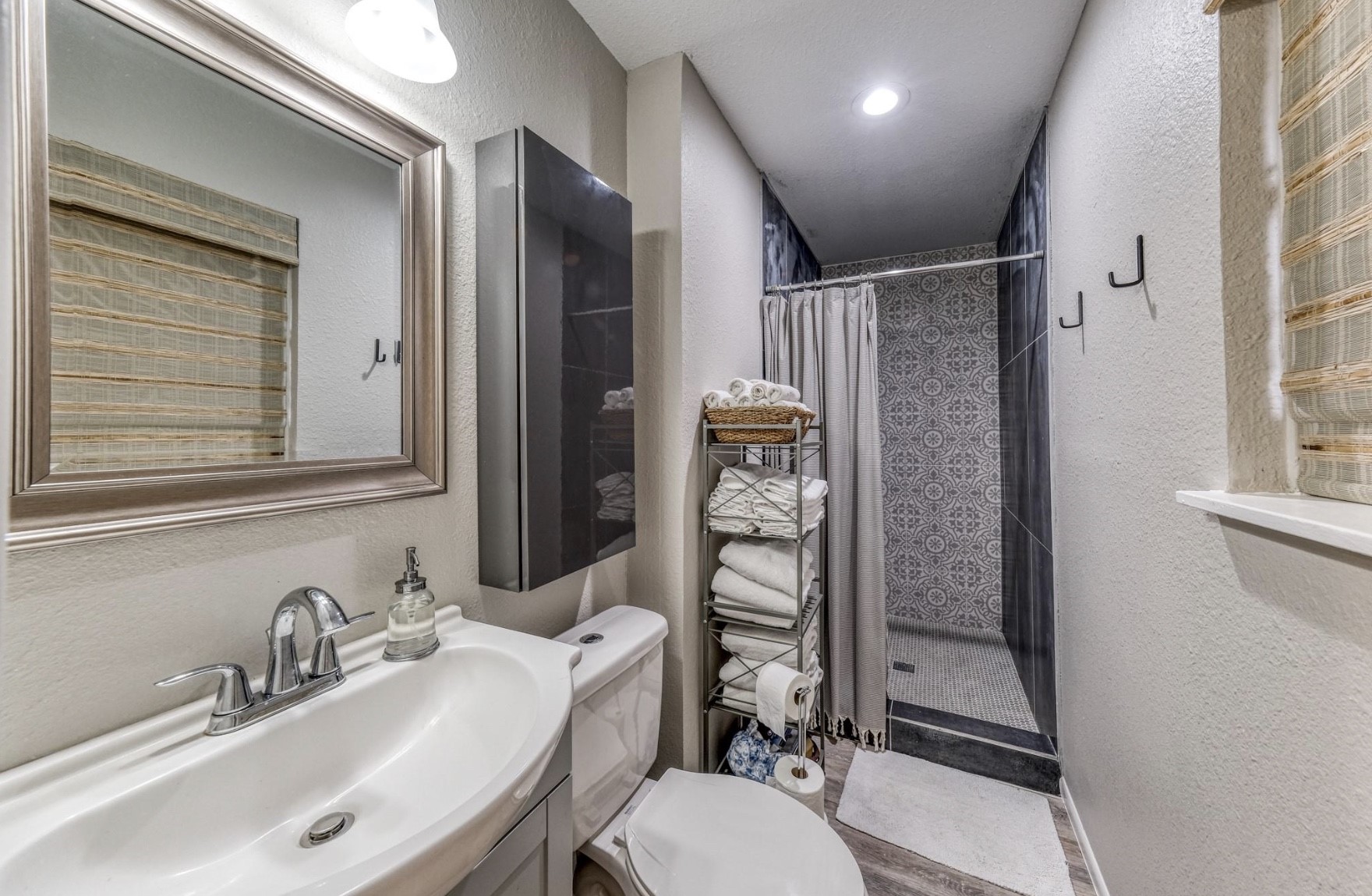 5163 Waits Avenue Fort Worth TX 76133