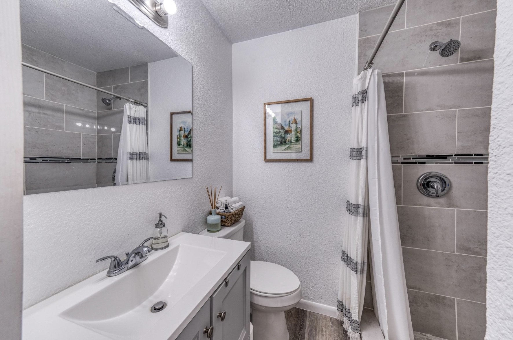 5163 Waits Avenue Fort Worth TX 76133